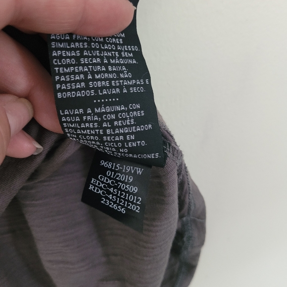 Women's size 2LX Harley Davidson Top - Picture 4 of 5